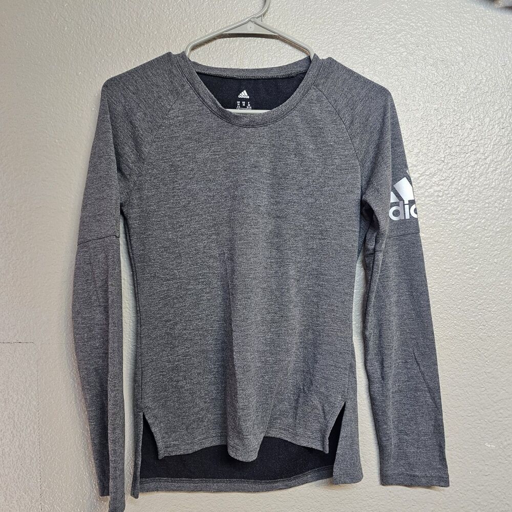 Adidas Juniors XS Gray Long Sleeve Athletic Shirt Climalite Logo Sleeve GG810